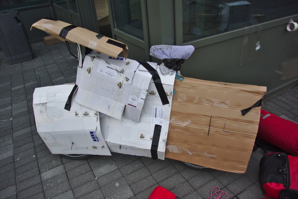 taking a bicycle on a plane
